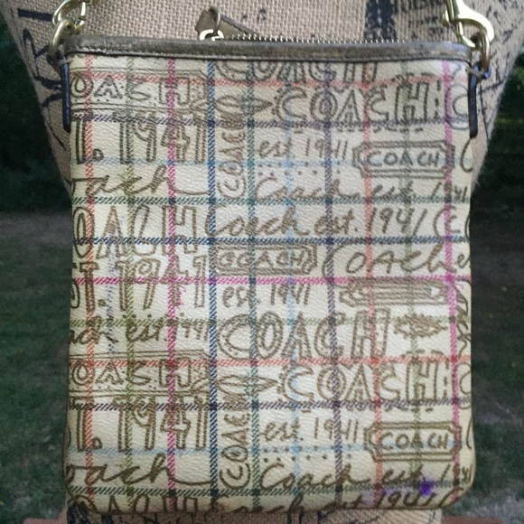 Authentic Coach Signature Graffiti Crossbo… - Picture 2 of 11